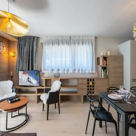 Stallion A Apartment